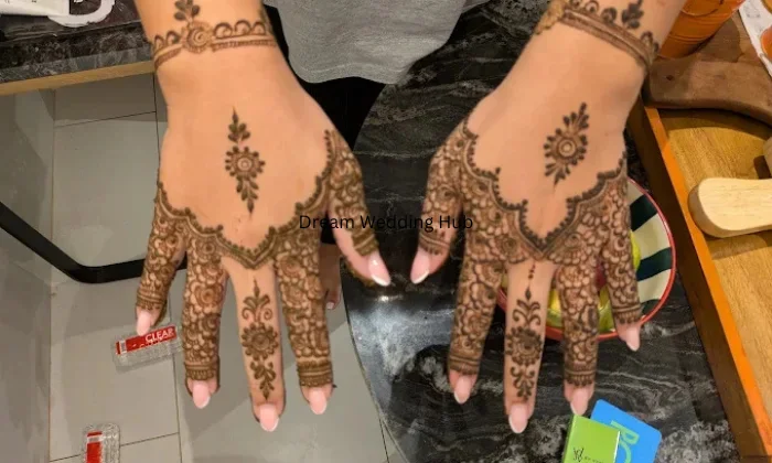 Goa Avni professional bridal Mehendi artist